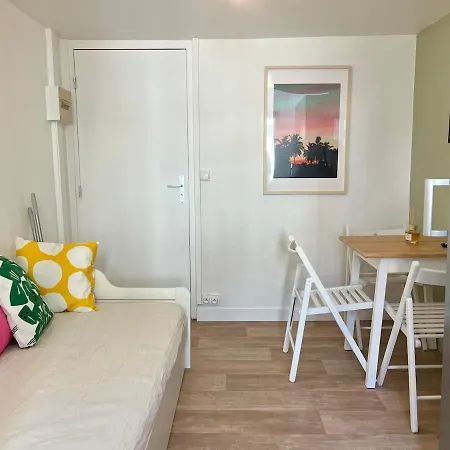 Brouettes 2 - 3 Personnes - - Stationnement Gratuit - Ideal Deplacement Professionnel Διαμέρισμα